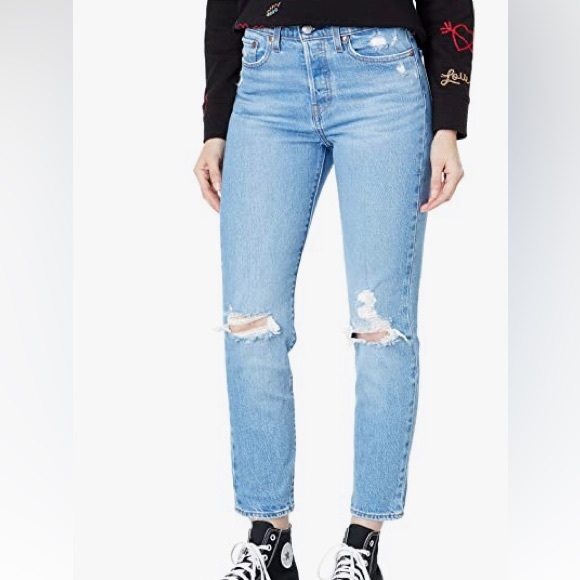 Vintage Levi’s ripped Wedgie jeans - High rise straight - Picture 4 of 4